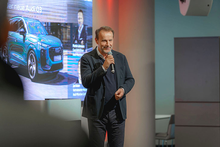 Begeistert von der Resonanz seiner Kunden-Aktion mit dem FC Bayern: Martin Lohmann, Geschäftsführer der Audi München GmbH (©Foto: Audi) 